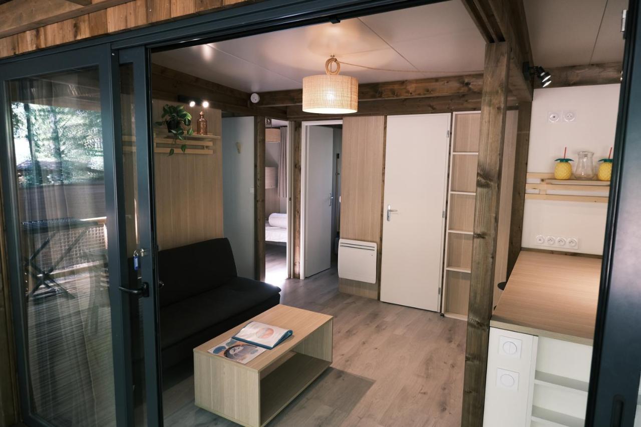 Lodge Avec Spa Privatif - Foret Et Lac Liginiac Buitenkant foto