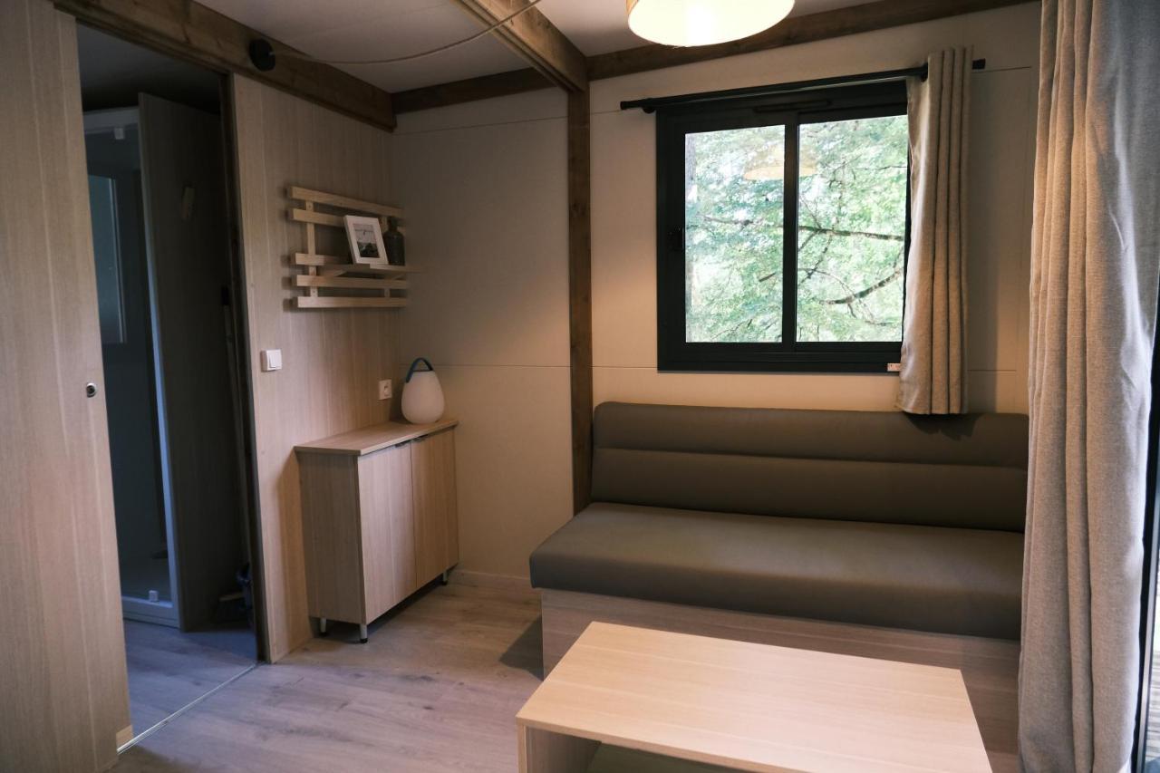 Lodge Avec Spa Privatif - Foret Et Lac Liginiac Buitenkant foto