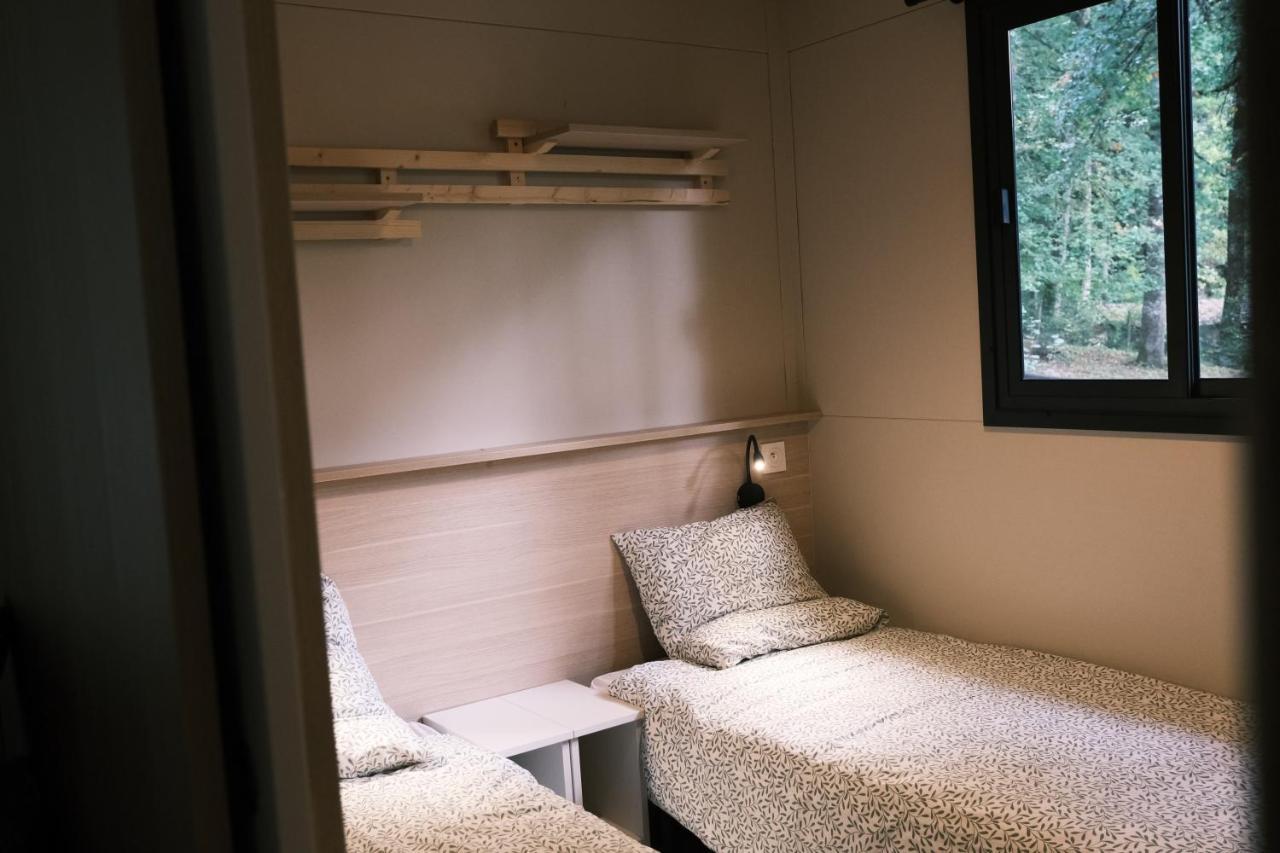 Lodge Avec Spa Privatif - Foret Et Lac Liginiac Buitenkant foto